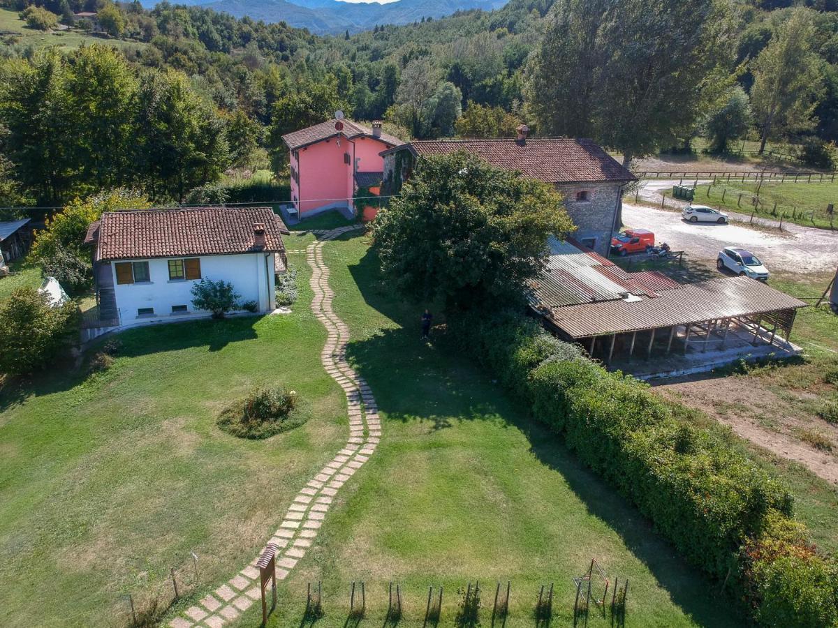 Agriturismo Il Corniolo Кастильоне-ди-Гарфаньяна Экстерьер фото