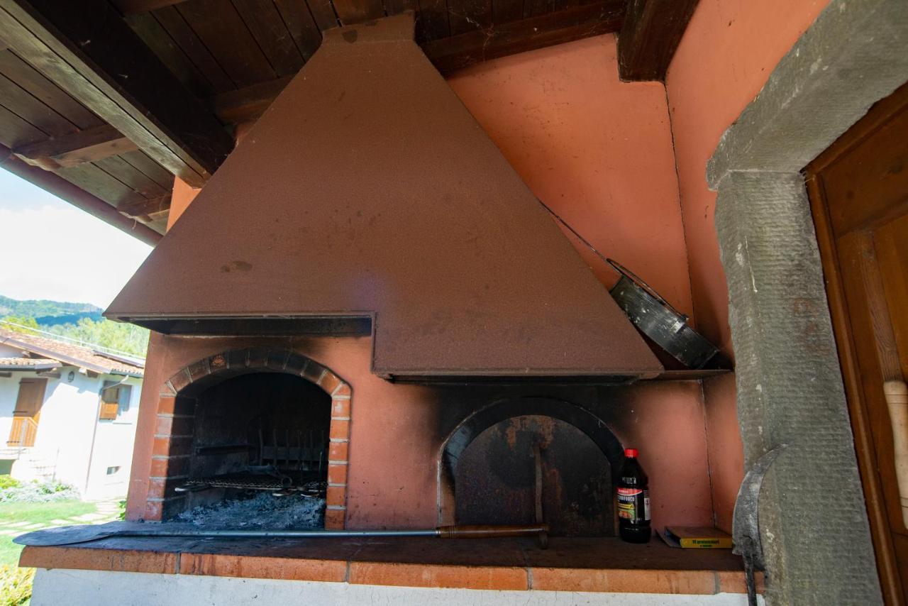 Agriturismo Il Corniolo Кастильоне-ди-Гарфаньяна Экстерьер фото