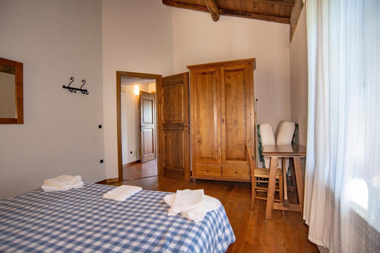 Agriturismo Il Corniolo Кастильоне-ди-Гарфаньяна Экстерьер фото