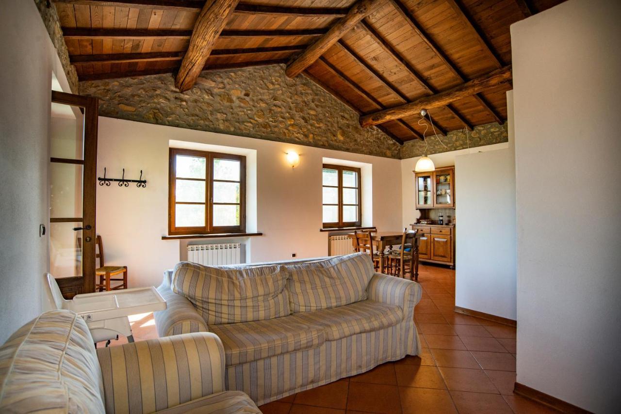 Agriturismo Il Corniolo Кастильоне-ди-Гарфаньяна Экстерьер фото