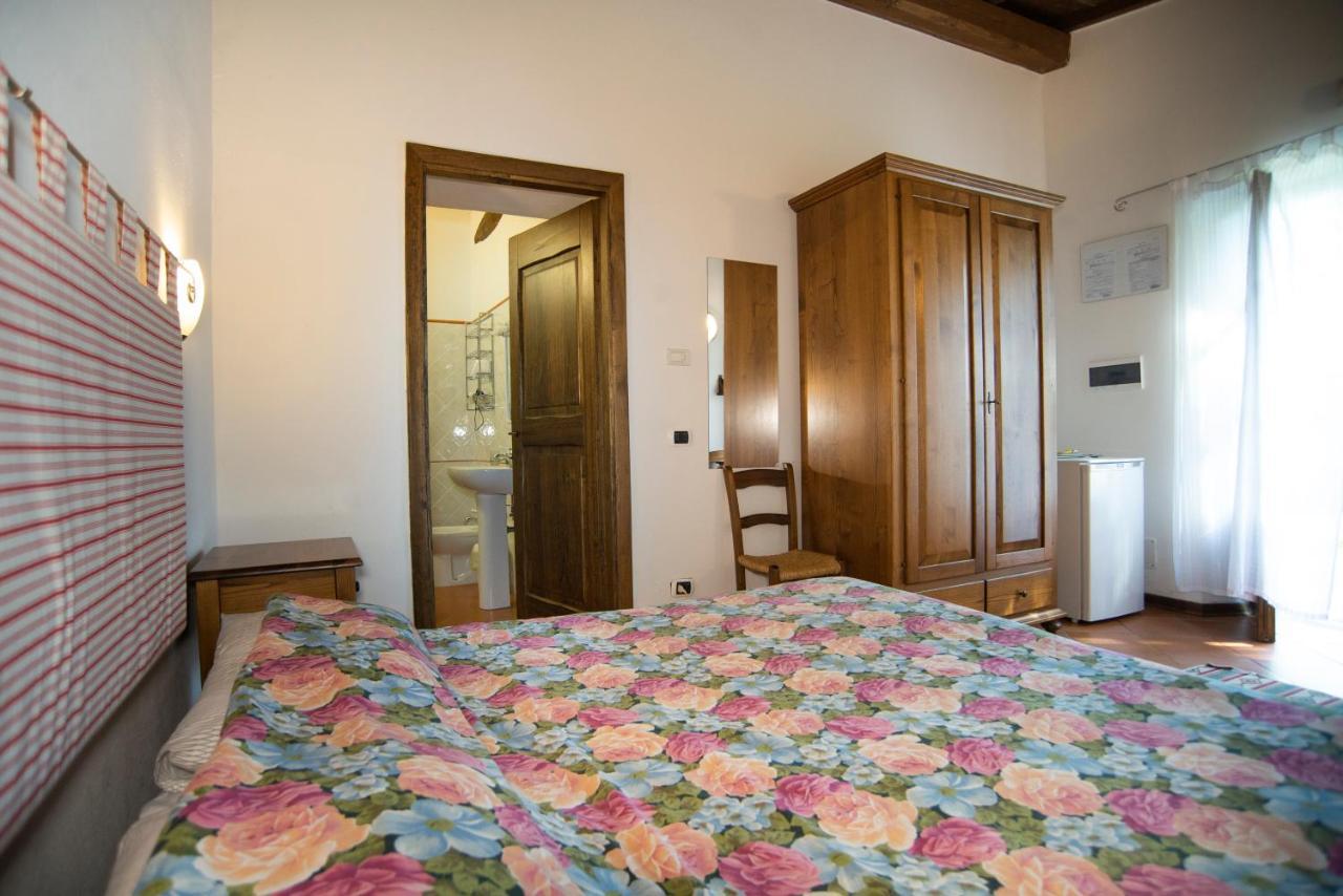 Agriturismo Il Corniolo Кастильоне-ди-Гарфаньяна Экстерьер фото